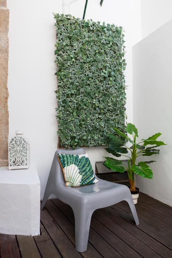 ליסבון Alfama Terrace Apartment With Authentic XVIII Tiles And Historic Notes 3 Bedrooms & 2 Bathrooms Ac מראה חיצוני תמונה