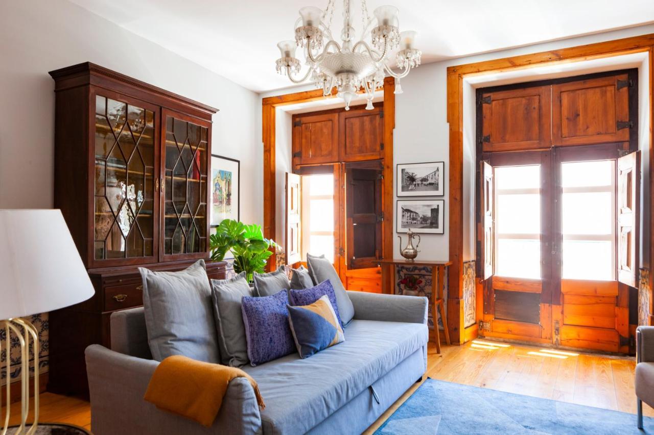 ליסבון Alfama Terrace Apartment With Authentic XVIII Tiles And Historic Notes 3 Bedrooms & 2 Bathrooms Ac מראה חיצוני תמונה