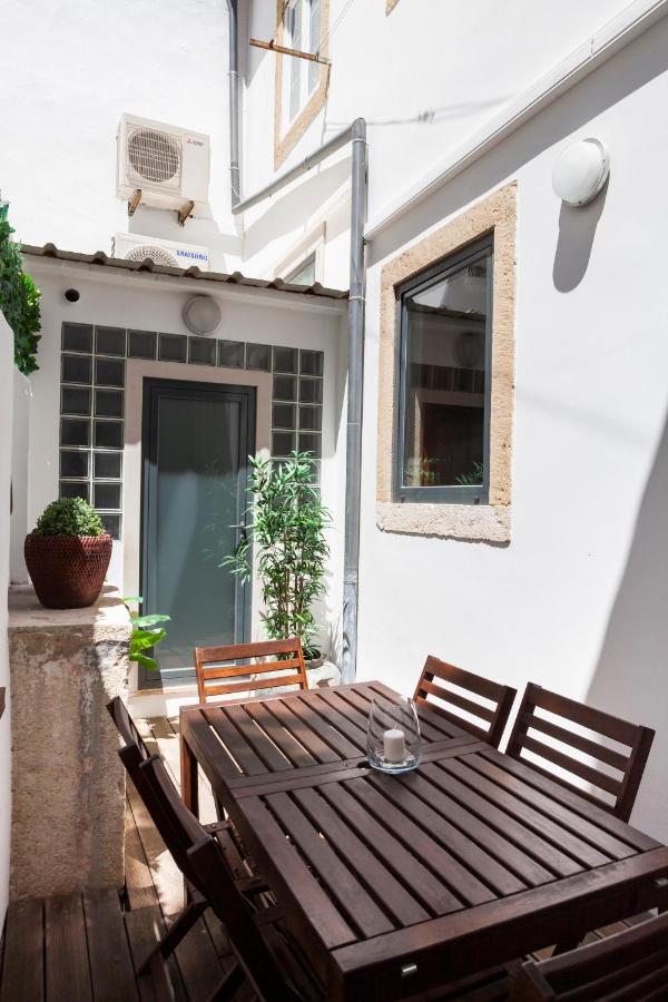 ליסבון Alfama Terrace Apartment With Authentic XVIII Tiles And Historic Notes 3 Bedrooms & 2 Bathrooms Ac מראה חיצוני תמונה